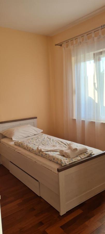 Вилла Ankin Dvor Galovac  Экстерьер фото